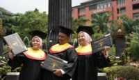 Wisuda